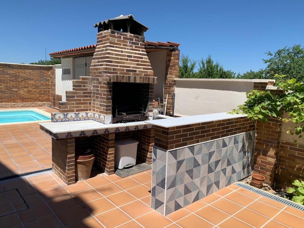 Chalet Villa Maria A 10 Minutos De Puy Du Fou Burguillos de Toledo Kültér fotó